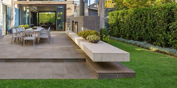 Rehabilitación / Reformas de Casas Alins · Reforma de Jardines y Exteriores