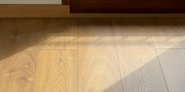 Rehabilitación / Reformas de Pisos Conca de Dalt · Instalación de Parquet, Gres, Porcelánicos y Moquetas